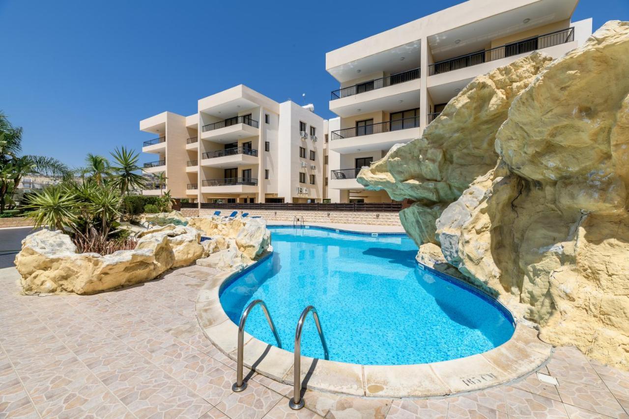 Mediterranean Sunrise Complex Вороклини Экстерьер фото