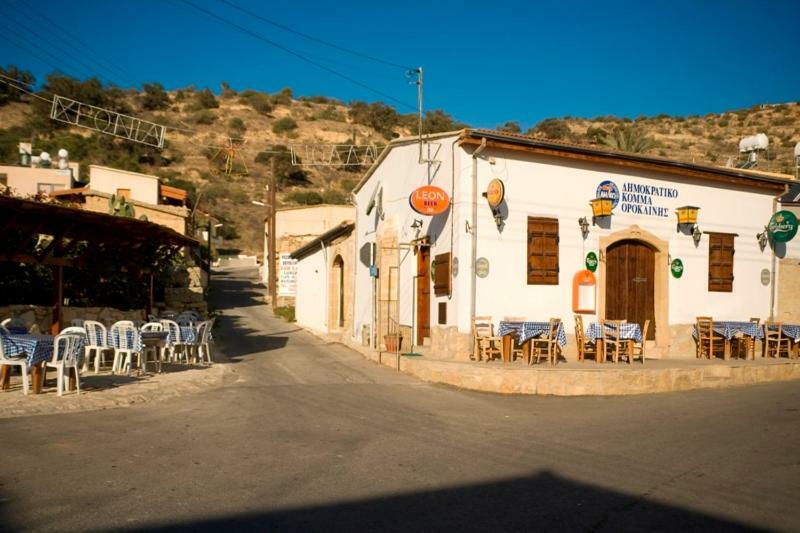 Mediterranean Sunrise Complex Вороклини Экстерьер фото
