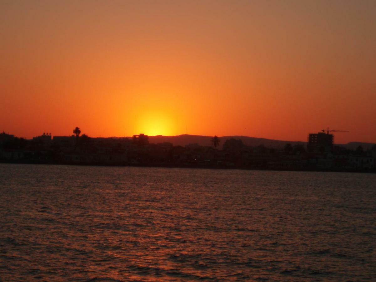 Mediterranean Sunrise Complex Вороклини Экстерьер фото
